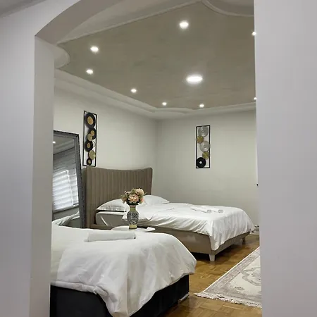 Nlux - Free Parking Сараево