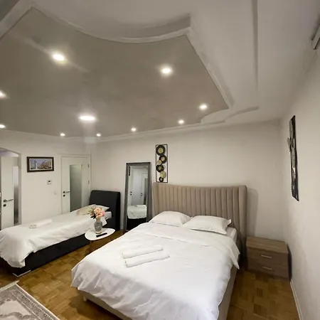 Apartmán Nlux - Free Parking *