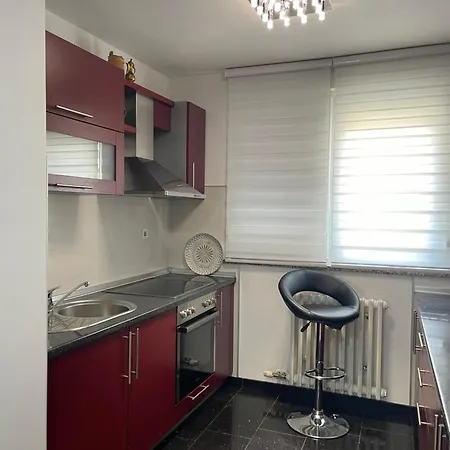 Nlux - Free Parking Sarajevo