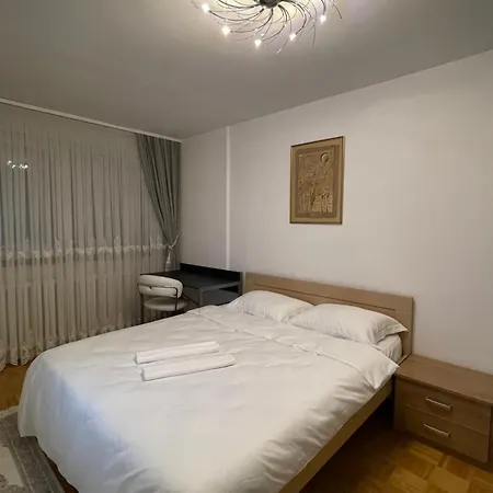 Apartmán Nlux - Free Parking