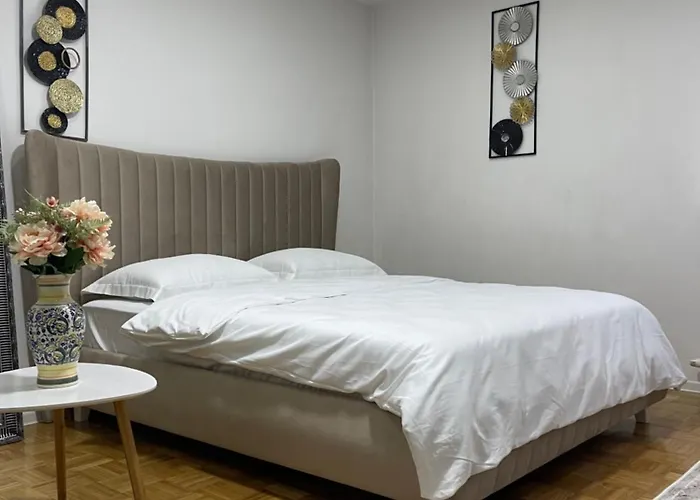 Nlux - Free Parking Apartment *