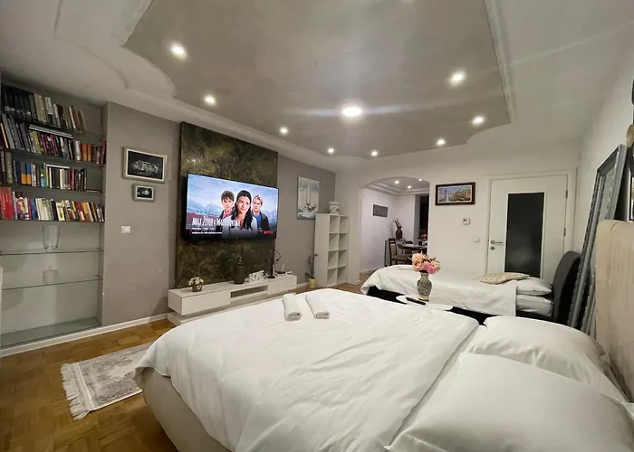 Nlux - Free Parking Apartment *